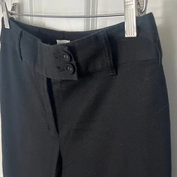 LOFT Ann Black textured Ankle Pants size 4 straight leg - Picture 2 of 8